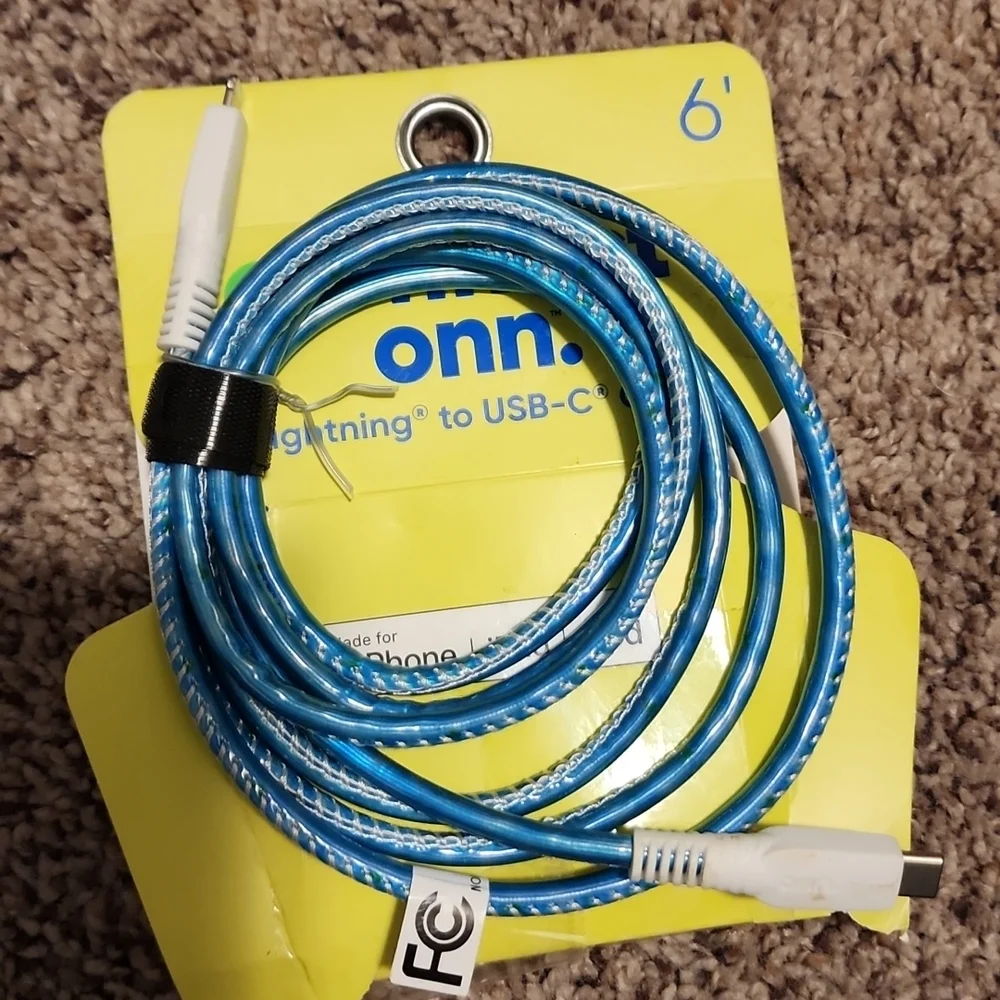 Lighting to USB-C 6 foot cable